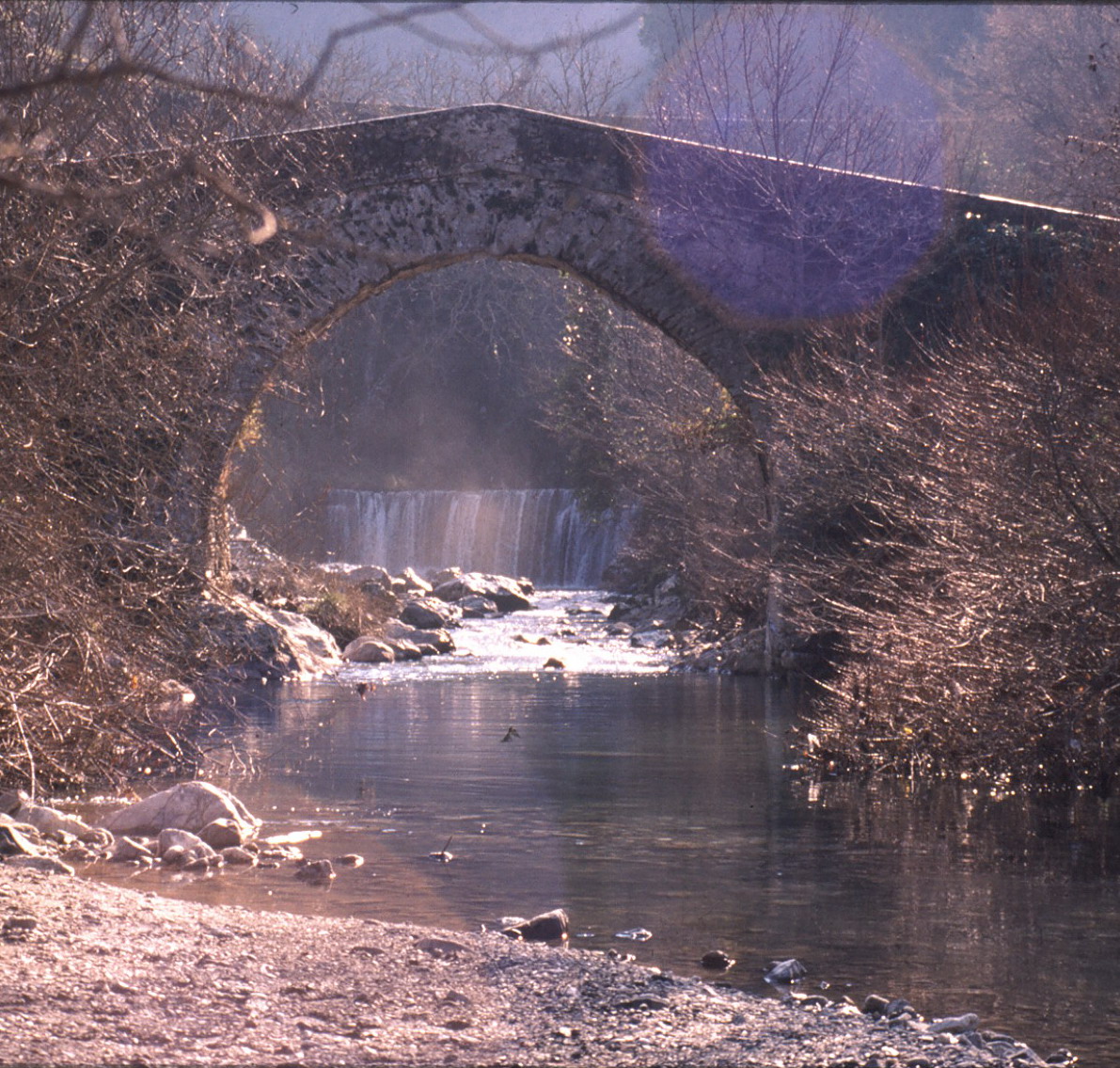 Fiume Calore - Ponte con cascata